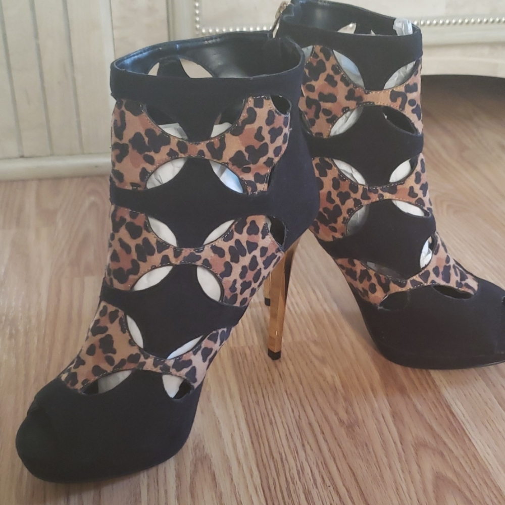 Booties - Picture 2 of 3